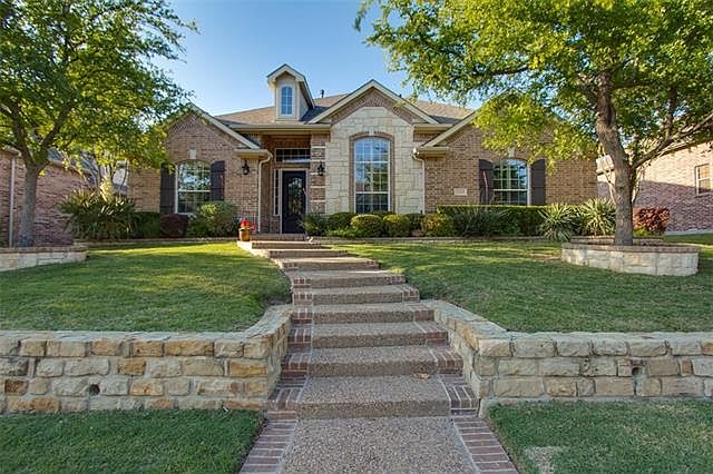 1st image of 15114 Mountain Creek Trl