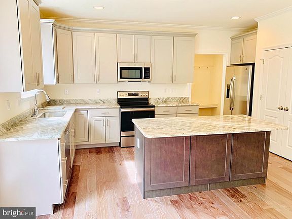 5th image of 25172 Harmony Woods Dr