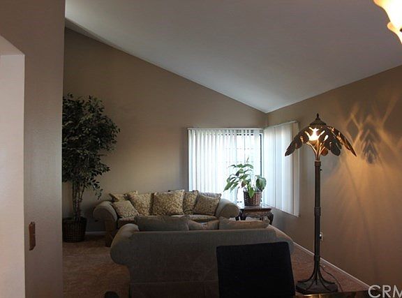 3rd image of 25547 San Antonio St