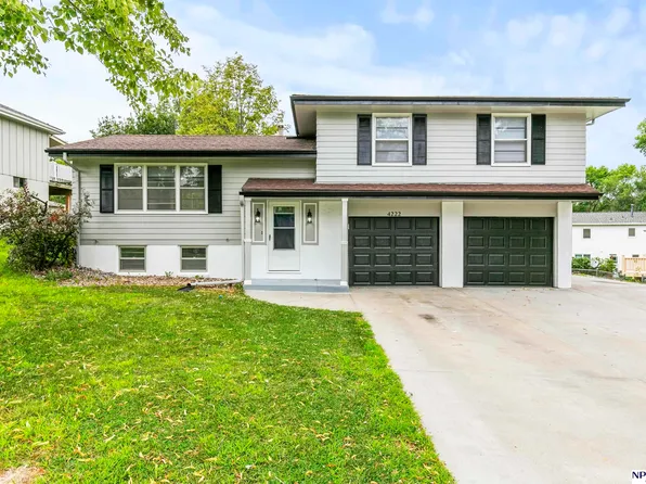 4222 N 100th St, Omaha, NE 68134