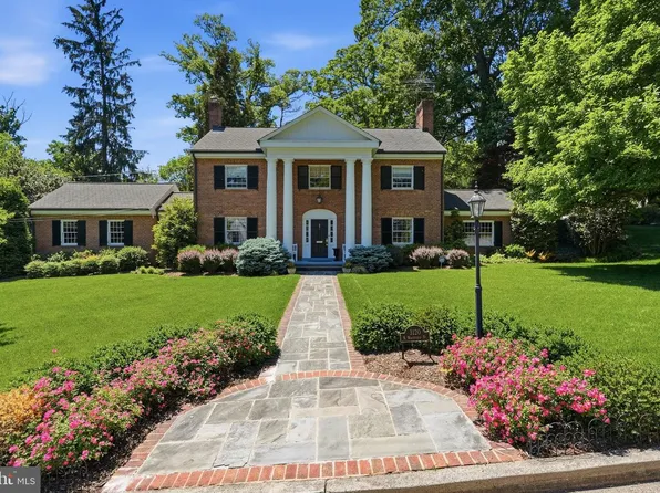 3120 N Wakefield St, Arlington, VA 22207