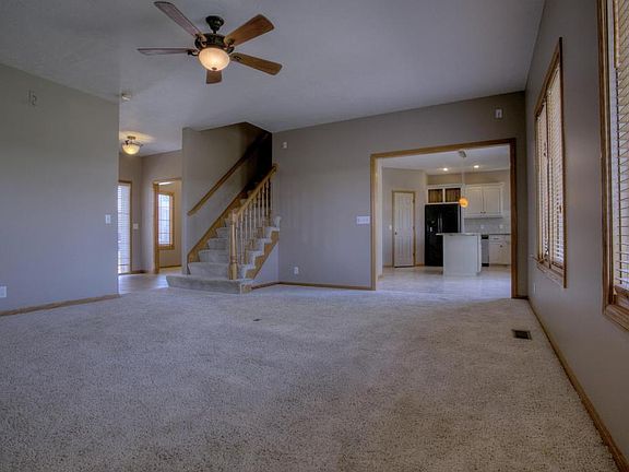 4th image of 14505 S 24th St