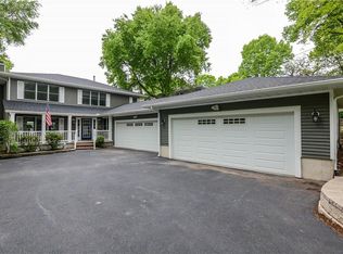 4105 E Park Ln, Decatur, IL 62521