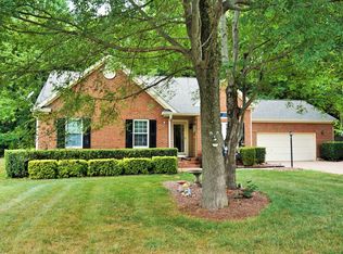 12216 Hickory Knoll Ct, Matthews, NC 28105