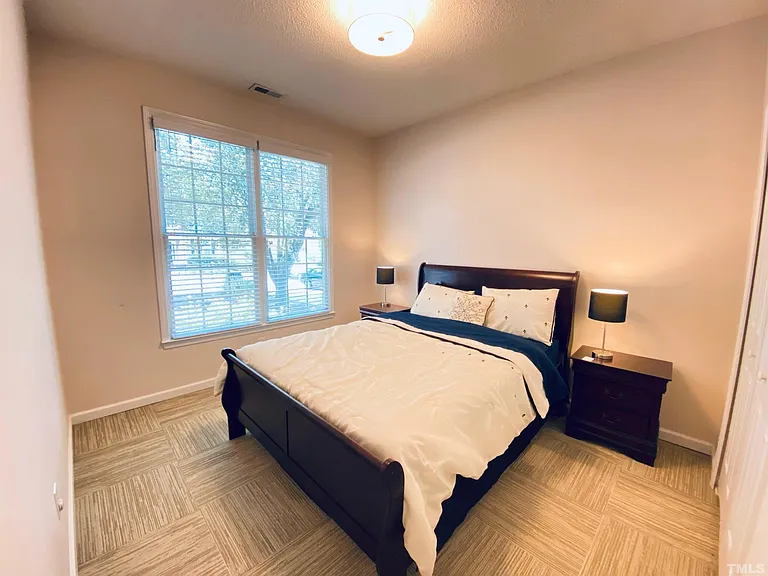 4708 Alderbrook Ln — Photo 9