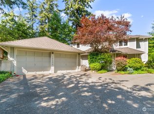 15606 SE 24th St, Bellevue, WA