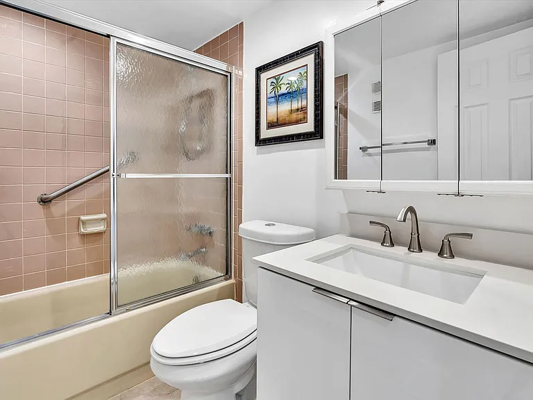 250 181st Dr #107 — Photo 22
