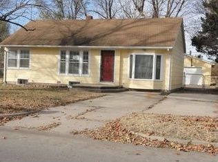 129 S Tracy St, Wichita, KS 67209