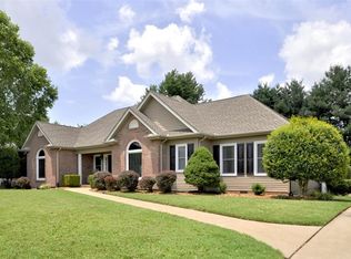 523 Christel Springs Dr, Clarksville, TN 37043