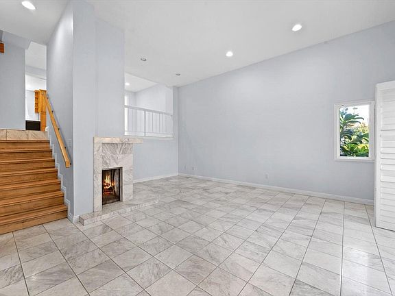 5th image of 4076 Mahaila Ave Unit C