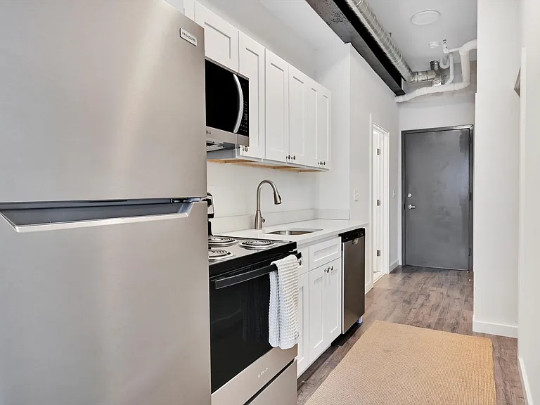 Fleetwood Lofts — Photo 86