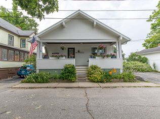 14 Pine Ave, Old Orchard Beach, ME 04064
