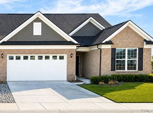 42791 Arbor Dr, Clinton Township, MI 48038
