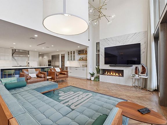 4th image of 5756 Indian Cir