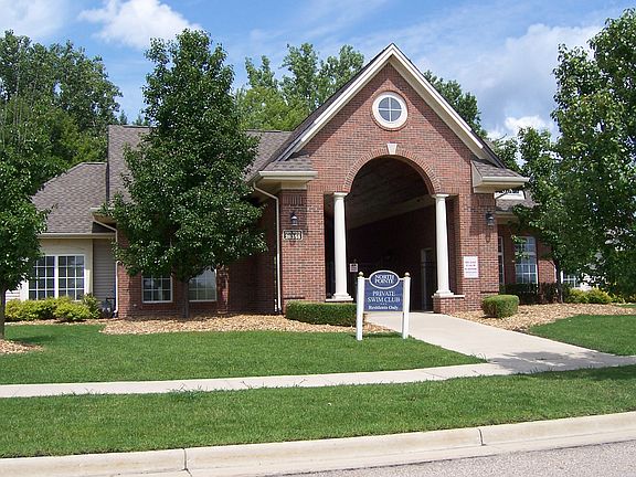 3rd image of 51782 Adler Park Dr W