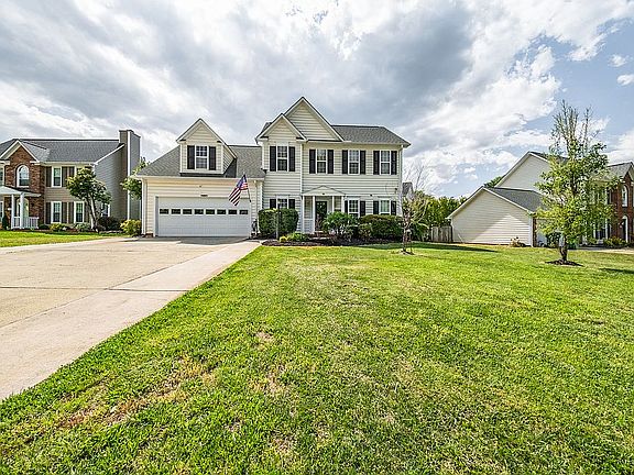 2nd image of 440 Craver Pointe Dr