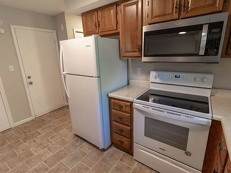 3602 Hermitage Rd — Photo 9