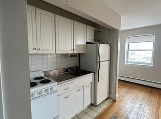 135 Chadwick St #17, Portland, ME 04102