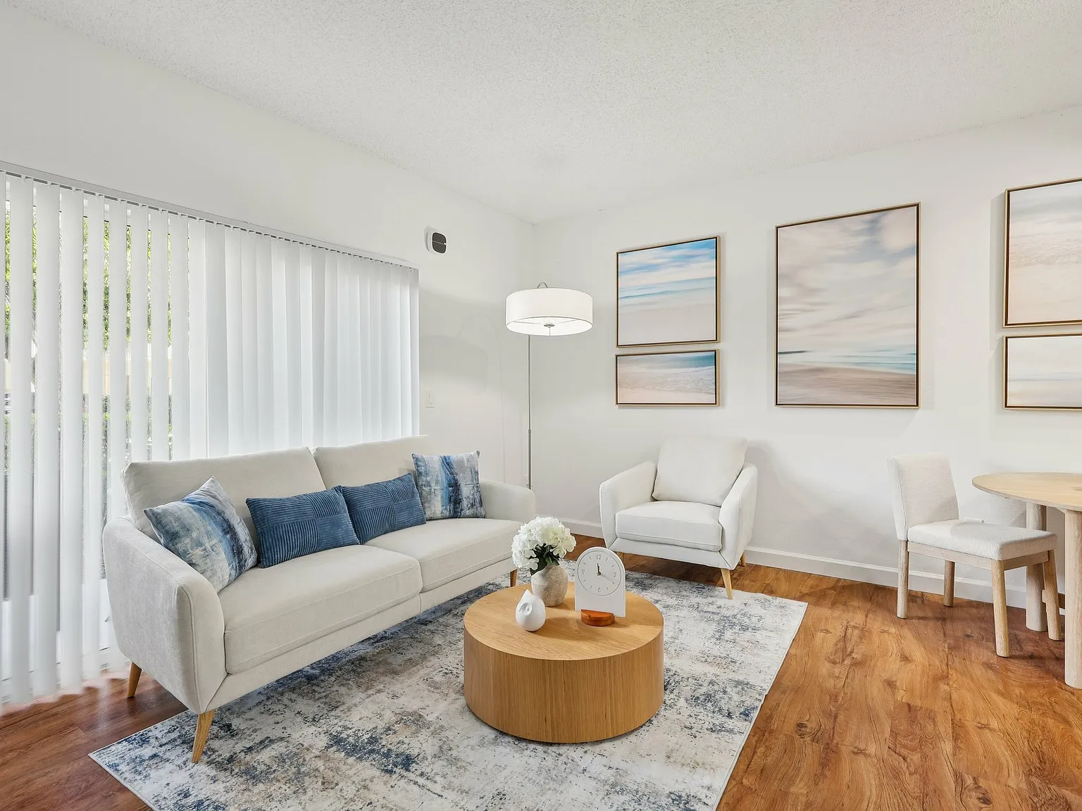 Waterford Point Apartments — Photo 2