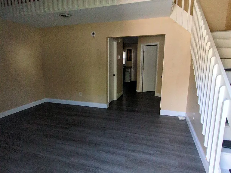 162 Spruance Rd #1 — Photo 2