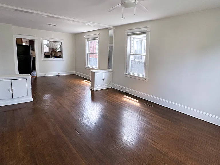 813 W Lancaster Rd — Photo 3