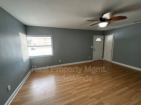 5th image of 333 S Highland Ave