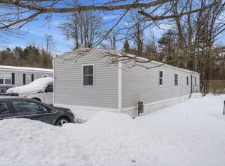 30 Longmeadow Dr, Concord, NH 03301