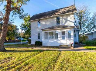 208 2nd Ave S, Albany, IL 61230