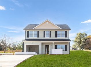 627 East St, Reidsville, NC 27320