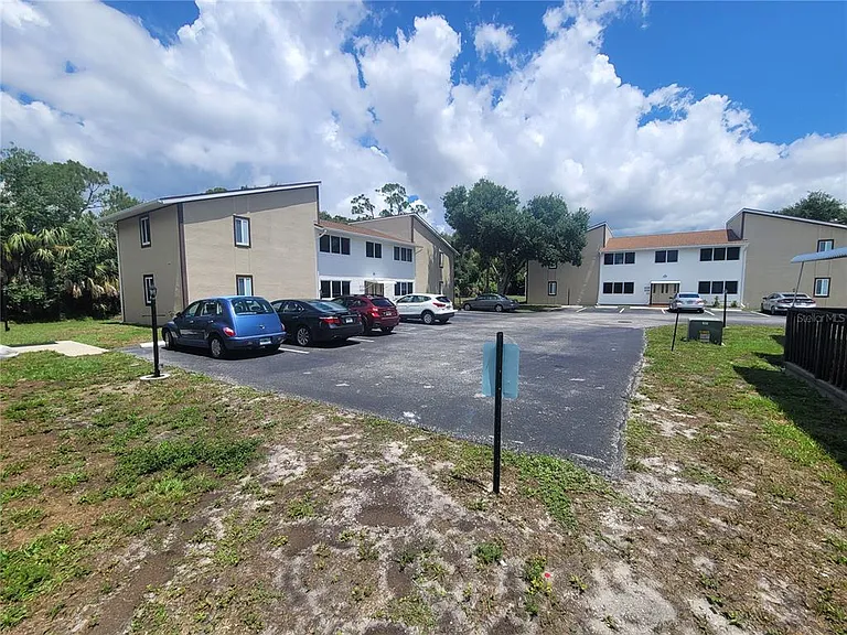 22481 Westchester Blvd #B40 — Photo 23