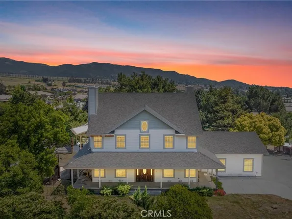 35777 Hollybrook Ln, Yucaipa, CA 92399