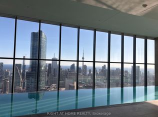 7 Grenville St #6, Toronto, ON M4Y0E9