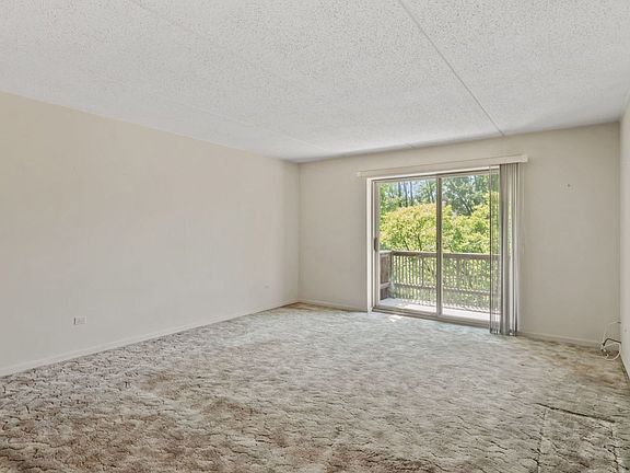 4th image of 500 Redondo Dr APT 205