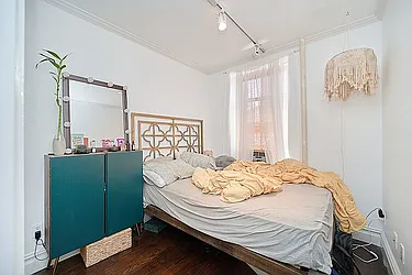 Rented by Living New York