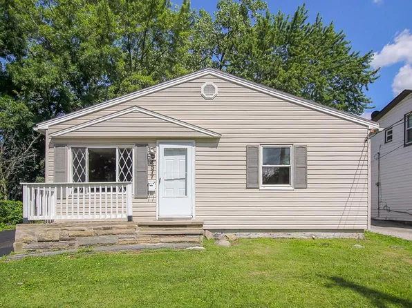 4577 E 173rd St, Cleveland, OH 44128