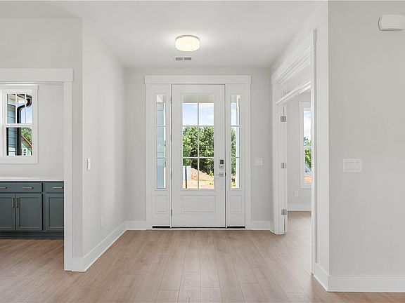 5th image of 504 Tilman Ct