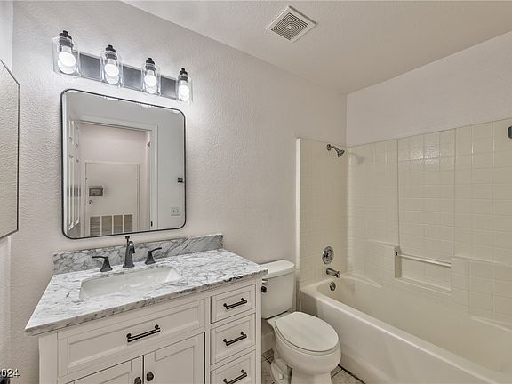 5th image of 8000 Cetus Cir Unit 201
