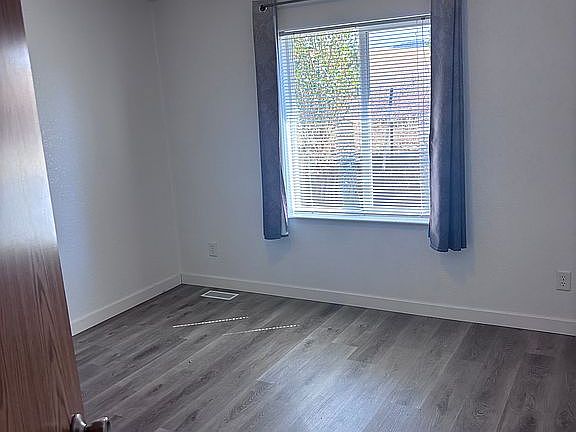 2nd image of 111 S Hill St