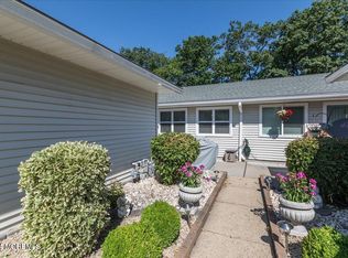38 Kathy Ct #5302, Brick, NJ 08724