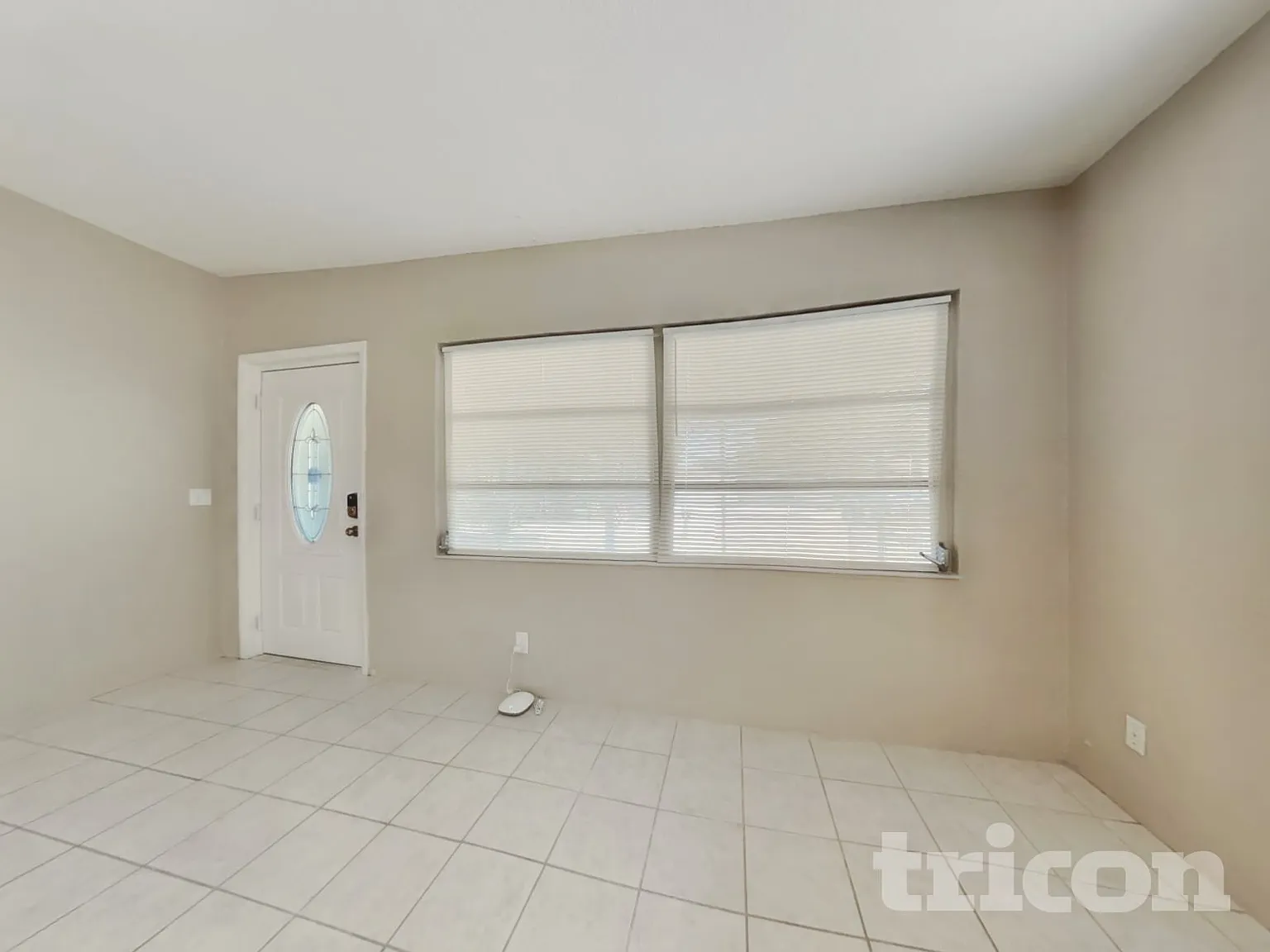 10722 53rd Avenue N St Petersburg FL — Photo 2