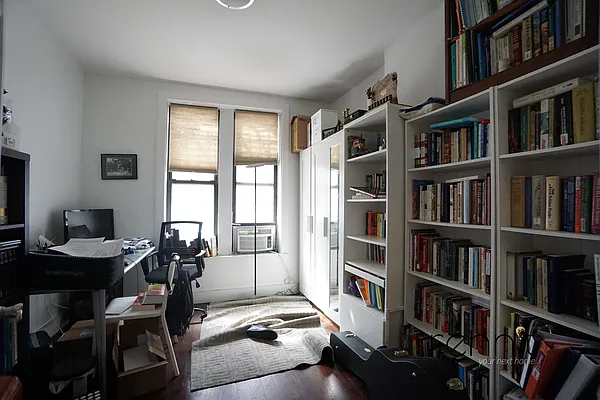 Rented by Rennit Inc. | media 11