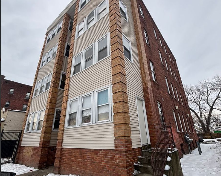 1st image of 284 Oakland St #2L