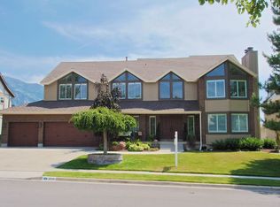 2616 E Rockwell Dr, Sandy, UT 84093