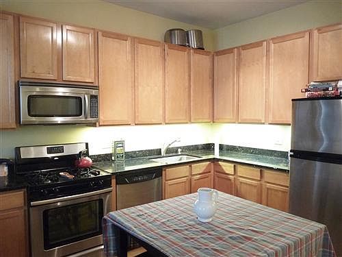 5th image of 2153 N Campbell Ave #1NN