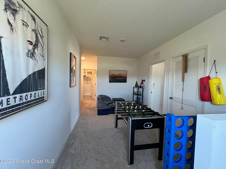 976 Trinity St — Photo 29
