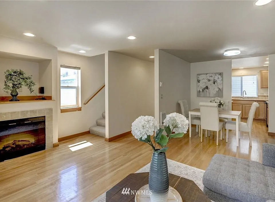 Living Room & Dining Room