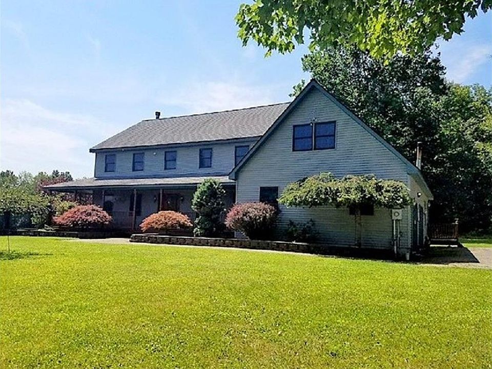 1st image of 23 Dorothy Dr