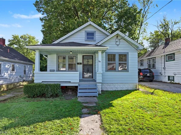 957 E Dewey Ave, Youngstown, OH 44502