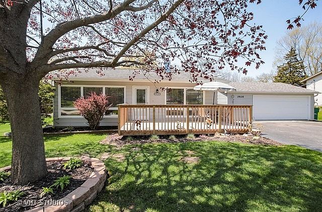 1st image of 39136 N Sir John Dr