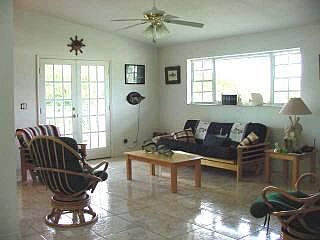 3rd image of 27 Harbor Pl